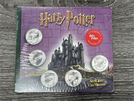 HARRY POTTER COLLECTIBLE COIN SET