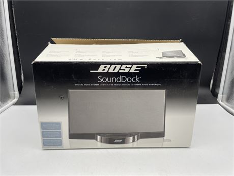 BOSE SOUND DOCK IN BOX