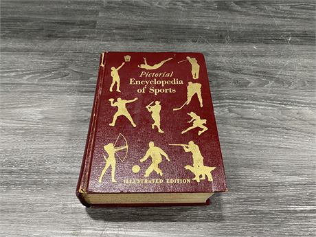 1955 PICTORIAL ENCYCLOPEDIA OF SPORTS ILLUSTRATED EDITION
