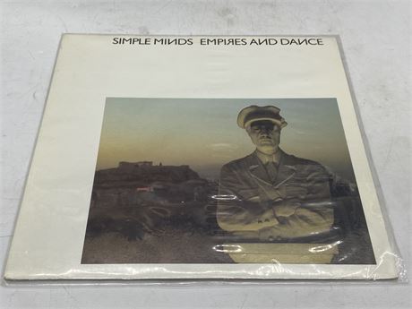 SIMPLE MINDS - EMPIRES AND DANCE - NEAR MINT (NM)