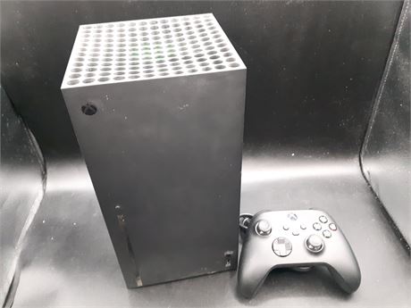 XBOX SERIES X CONSOLE - EXCELLENT CONDITION