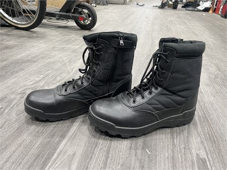 SWAT BOOTS SIZE 45
