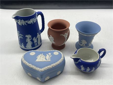 5 WEDGEWOOD PIECES (Tallest is 5.5”)