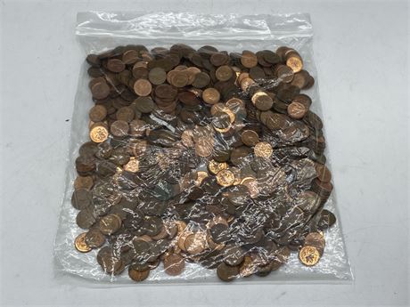 5LBS OF CANADIAN PENNIES
