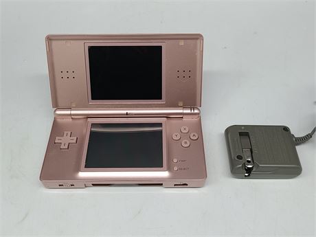 NINTENDO DS LITE WITH POWER CORD WORKING