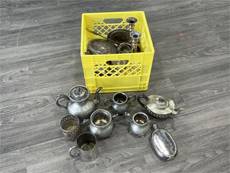 LOT OF VINTAGE / ANTIQUE SILVER PLATED ITEMS