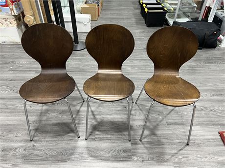 3 HERMAN MILLER STYLE CHAIRS