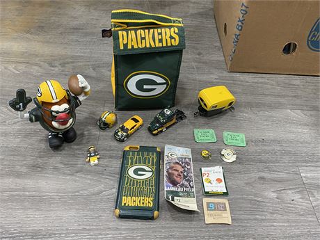 LOT OF PACKERS COLLECTIBLES