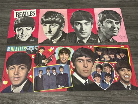 LOT OF 2 RARE VINTAGE THE BEATLES PIN UP POSTERS - 1 W/OG BAG