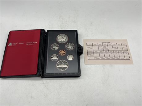 1981 RCM UNCIRCULATED DOUBLE DOLLAR SET - CONTAINS SILVER