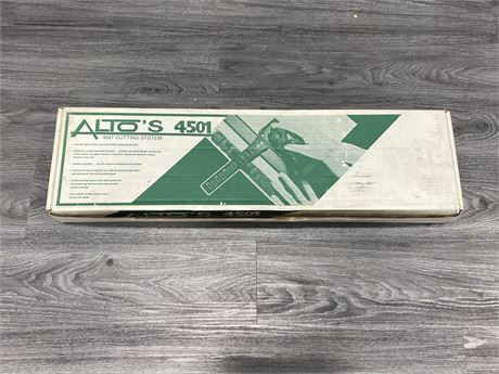 ALTOS 4501 MAT CUTTING SYSTEM IN BOX