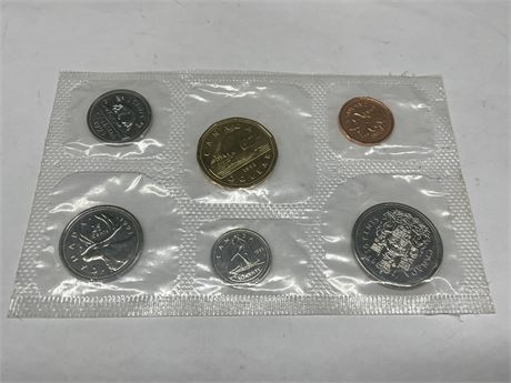 UNCIRCULATED 1993 COIN SET