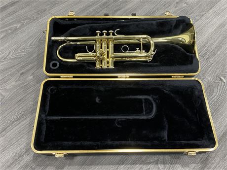 BACH TRUMPET IN CASE - NEEDS MOUTH PIECE