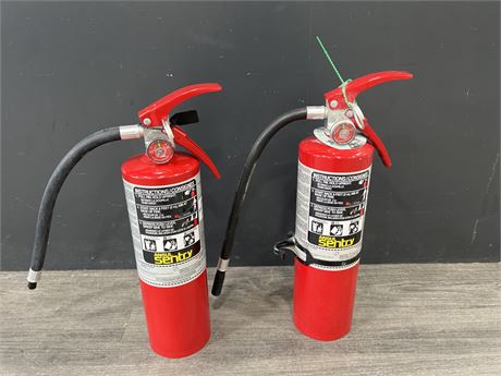 2 FULLY CHARGED 5LB ABC FIRE EXTINGUISHERS