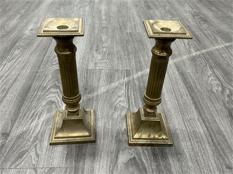 2 VINTAGE BRASS CANDLE HOLDERS - 1 FT
