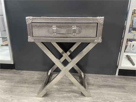 SUITCASE TABLE WITH STAINLESS STEEL LEGS 20”x16”x26”