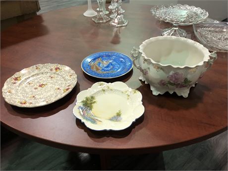 ASSORTED CHINA PIECES (BOWL IS MADE IN AUSTRIA)