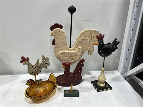 ROOSTER DECOR LOT (Tallest is 19”)