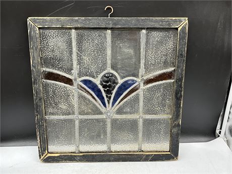 ANTIQUE STAINED GLASS WINDOW 18X18”