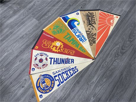 7 VINTAGE SOCCER PENDANTS FROM THE 70’S