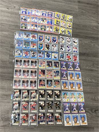 125 ROOKIE CARDS - NHL NBA MLB - MINT