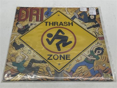 1989 PRESS D.R.I. - THRASH ZONE - VG (slightly scratched)