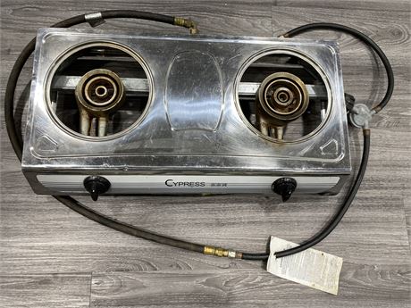 PORTABLE CYPRESS PROPANE STOVE (Untested-as is)