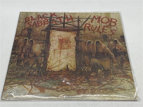 BLACK SABBATH - MOB RULES - EXCELLENT (E)