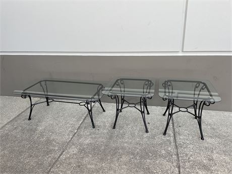 SET OF 3 WROUGHT IRON COFFEE TABLES W/ GLASS TOPS (LARGER ONE IS 4’x2’x21”)