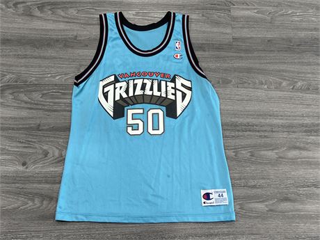 VINTAGE VANCOUVER GRIZZLIES REEVES BASKETBALL JERSEY BY CHAMPION - SIZE 44