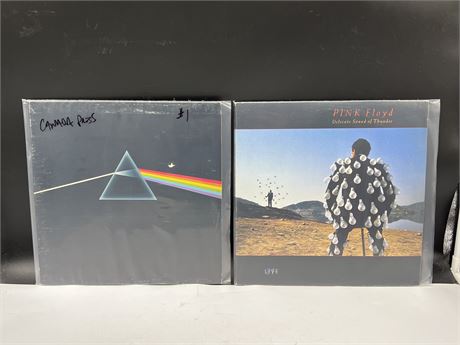 2 PINK FLOYD RECORDS - VG (SLIGHTLY SCRATCHED)