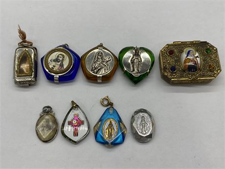 LOT OF MINI ROSARIES IN GLASS CONTAINERS & MISC.