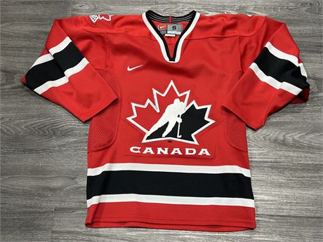 TEAM CANADA JERSEY SIZE S