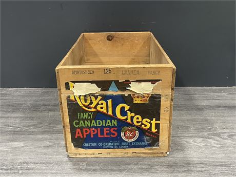 VINTAGE APPLE CRATE FROM CRESTON BC - 19”x12”