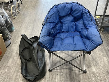 CUSHIONED FOLD UP CAMPING CHAIR