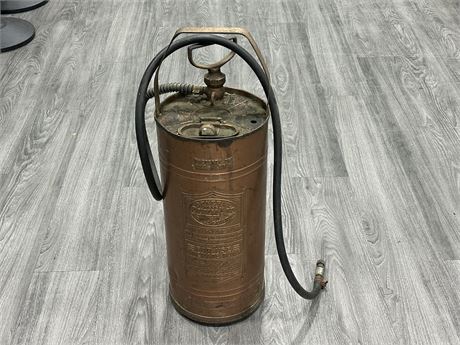 VINTAGE DND AIR FORCE ENGLISH FIRE EXTINGUISHER (28”)