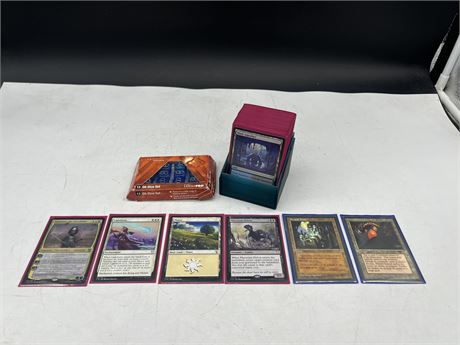 LOT OF MAGIC THE GATHERING COMMANDER 18’ DECK + DICE