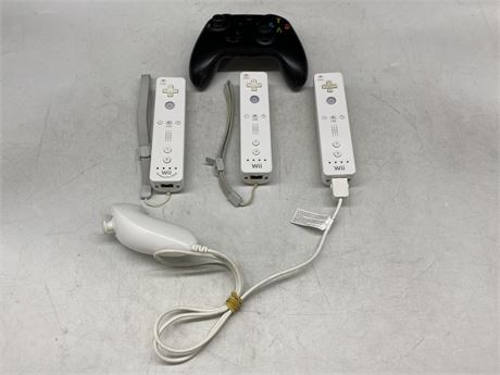 XBOX 1 CONTROLLER & 3 WII CONTROLLERS