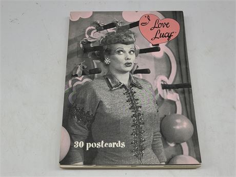 'I LOVE LUCY' POSTCARD BOOK, 30 POSTCARDS, NEW