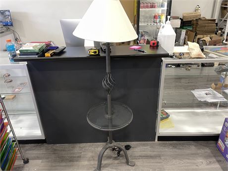 CAST IRON FLOOR LAMP WITH GLASS TRAY 16”x59”