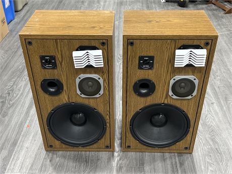 2 WORKING SPEAKERS (27” tall)