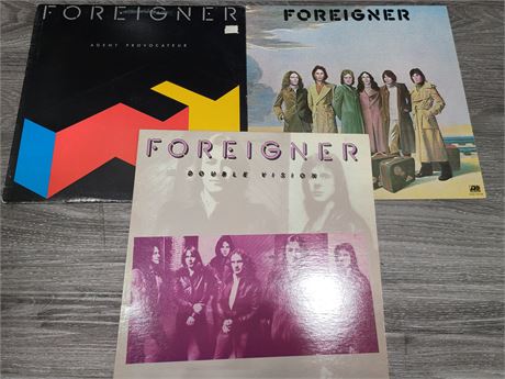 3 FOREIGNER RECORDS (good condition)