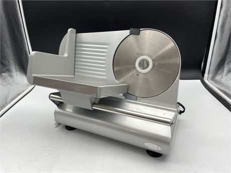 NEW COOKS ELECTRIC MEAT SLICER - 15” WIDE