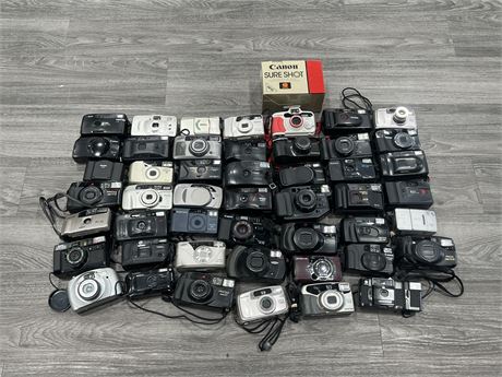 LARGE LOT OF UNTESTED POINT AND SHOOT CAMERAS - AS IS