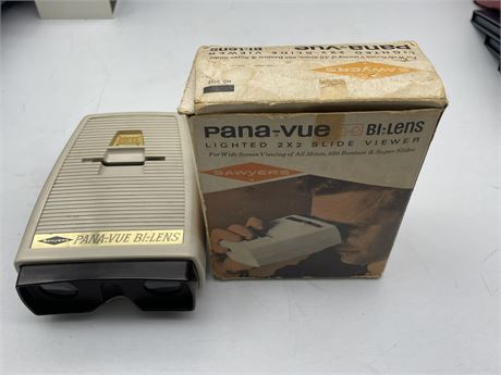 PANA-VUE LIGHTED 2x2 SLIDE VIEWER W/ ORIGINAL BOX