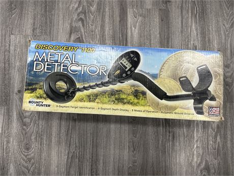 DISCOVERY 1100 METAL DETECTOR