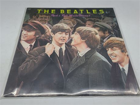 THE BEATLES RECORD (Excellent)