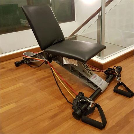 FOLDABLE RESISTANCE WORKOUT BENCH W/CARRY CASE