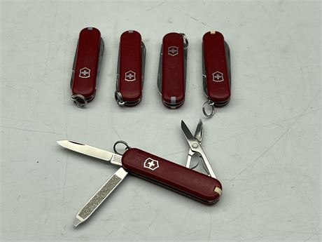 5 RED SWISS ARMY KNIVES