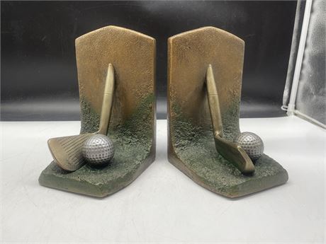 VINTAGE CUTRONE CHALKWARE SIGNED GOLF BOOKENDS